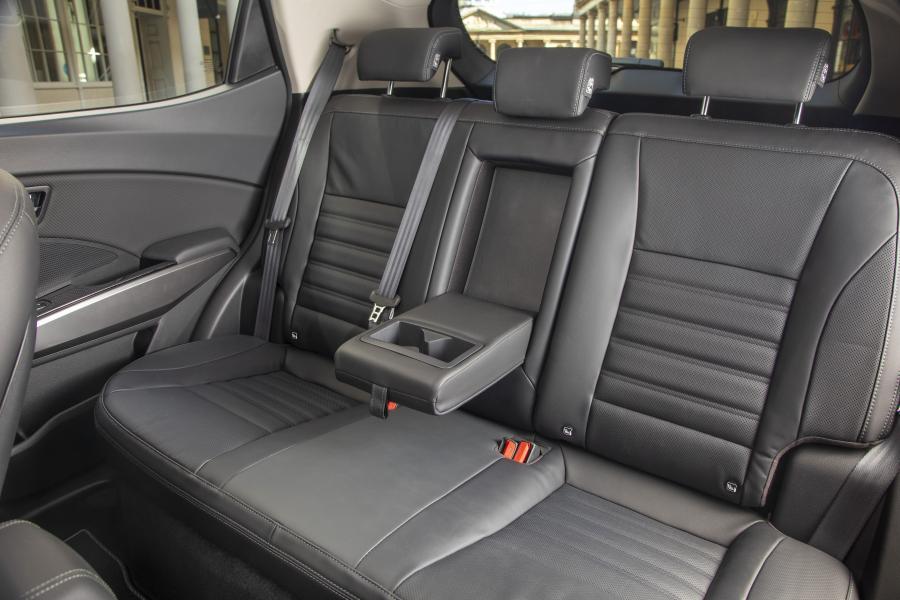 Интерьер SsangYong Tivoli Ultimate 2020 года  (UK) (фото 63 из 63)